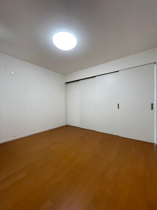 物件内観写真12　(居室)