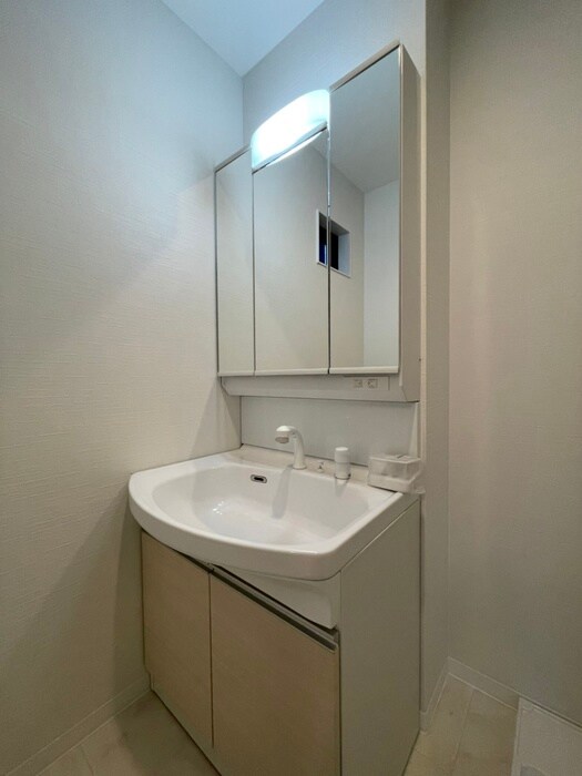 物件内観写真16　(洗面)