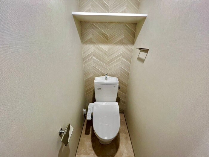 物件内観写真9　(トイレ)