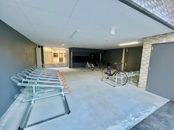 駐輪場