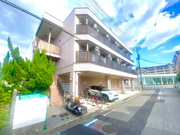 物件外観写真1　(外観写真)