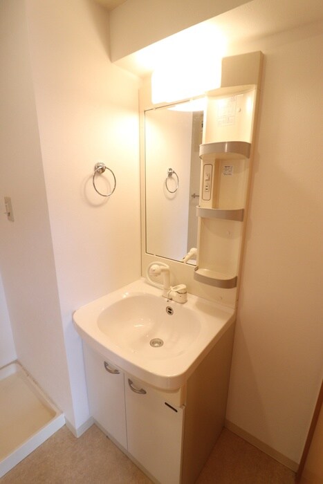 物件内観写真12　(洗面)