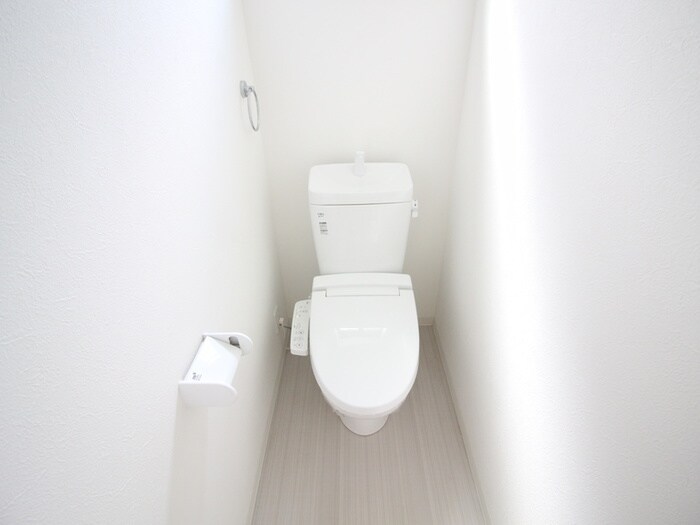 物件内観写真10　(トイレ)