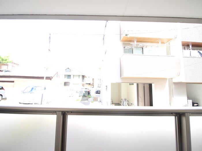 物件内観写真22　(室内からの展望)