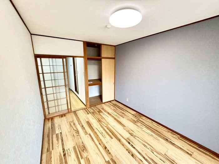 物件内観写真8　(居室)