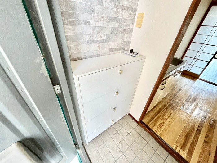 物件内観写真11　(靴箱)