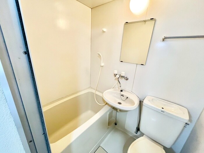 物件内観写真12　(バス／シャワールーム等)