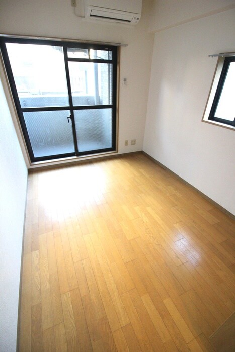 物件内観写真12　(居室)