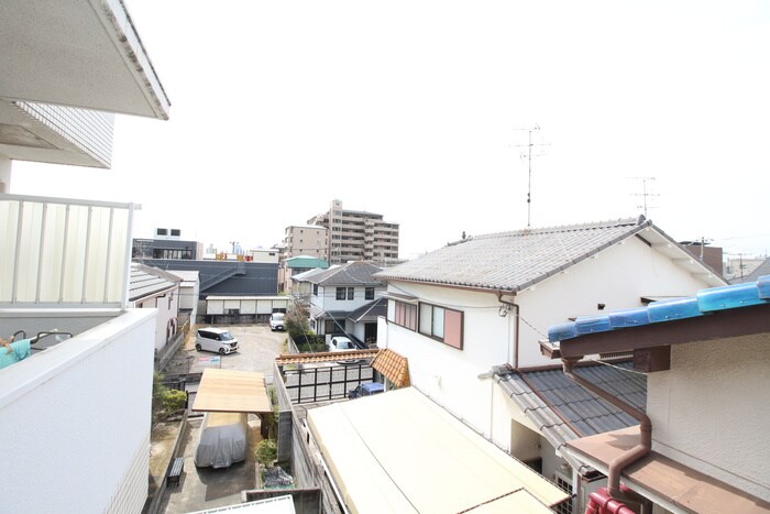 物件内観写真22　(室内からの展望)