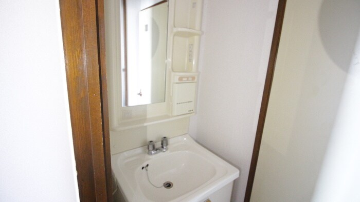 物件内観写真11　(洗面)