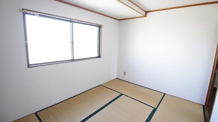 物件内観写真19　(居室)