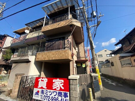 布市３貸家外観写真