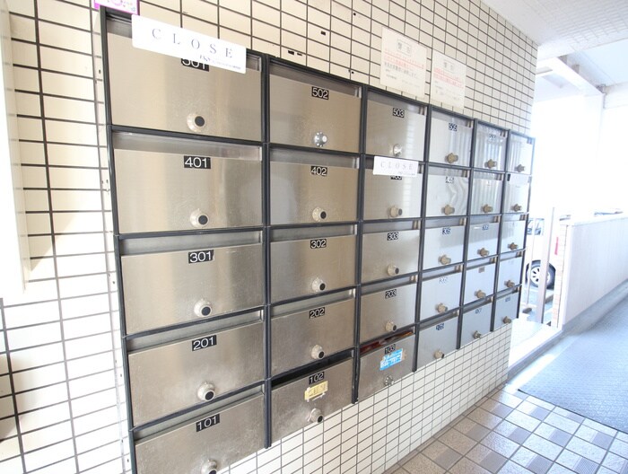 物件外観写真6　(建物設備)