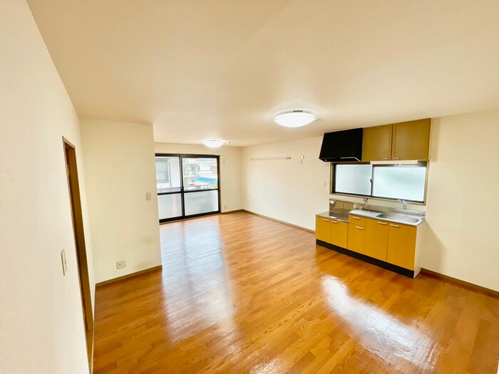 物件内観写真7　(居室)