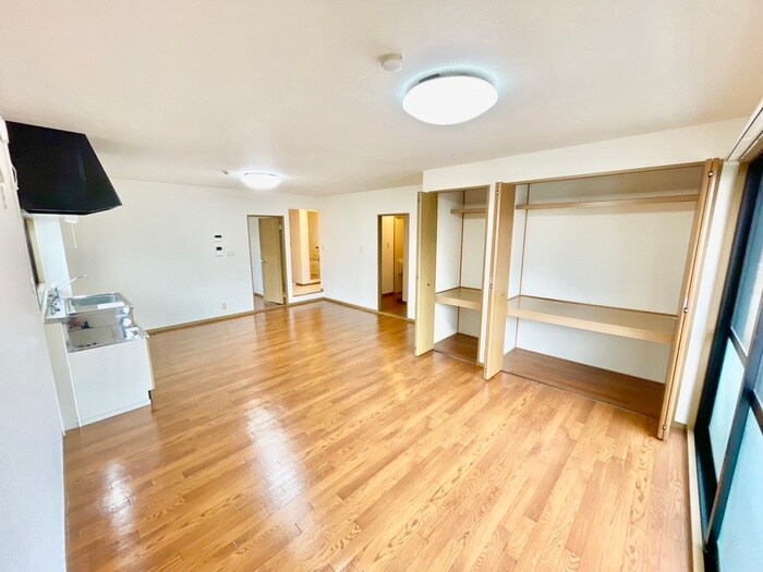 物件内観写真8　(居室)