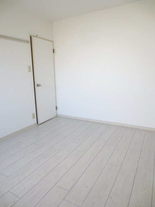 物件内観写真17　(居室)