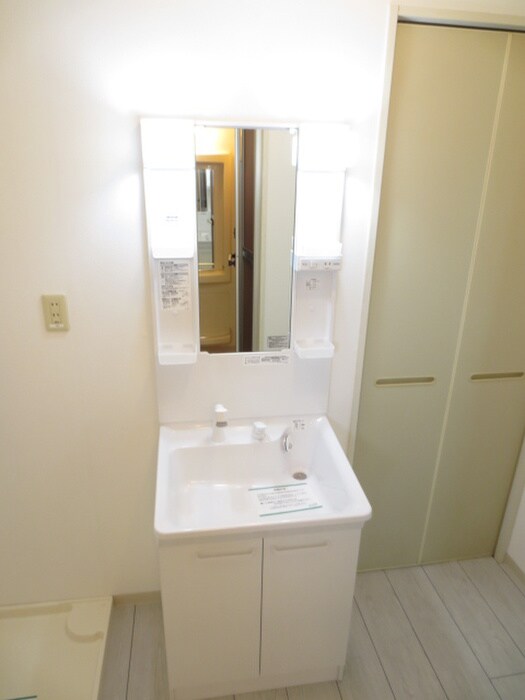 物件内観写真20　(洗面)