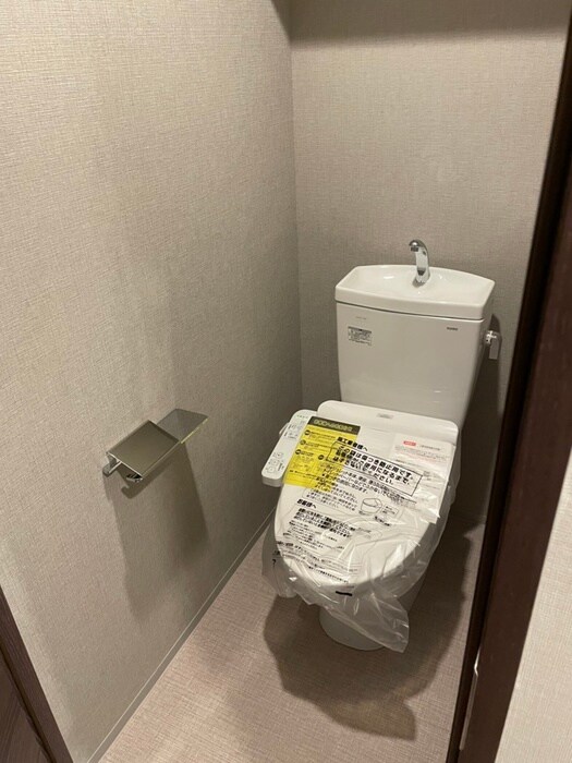 物件内観写真11　(トイレ)