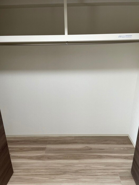 物件内観写真13　(収納)