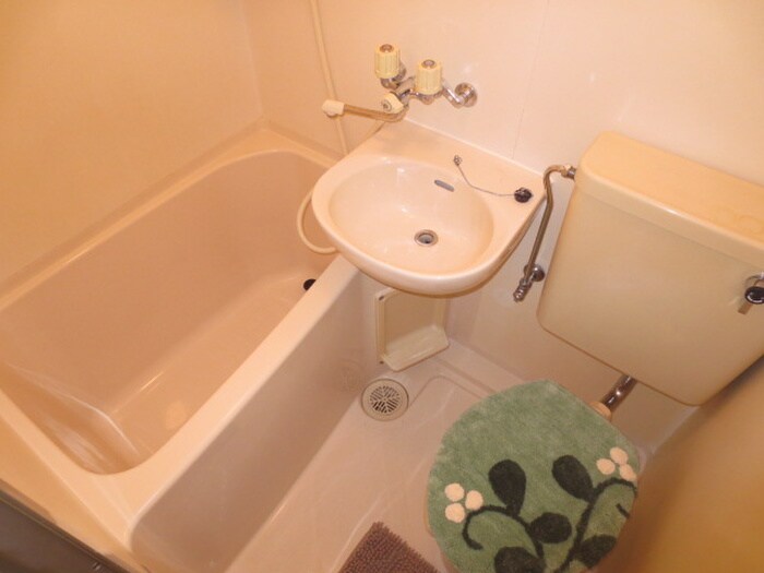 物件内観写真13　(バス／シャワールーム等)