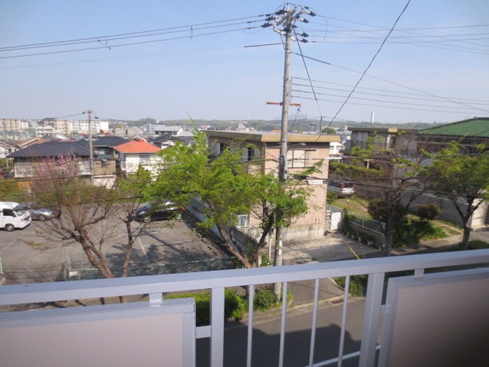 物件内観写真16　(室内からの展望)