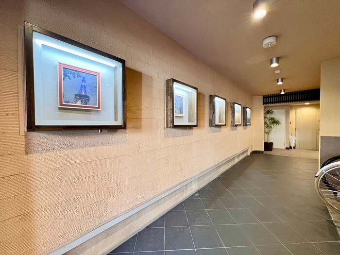 物件外観写真6　(エントランス部分)