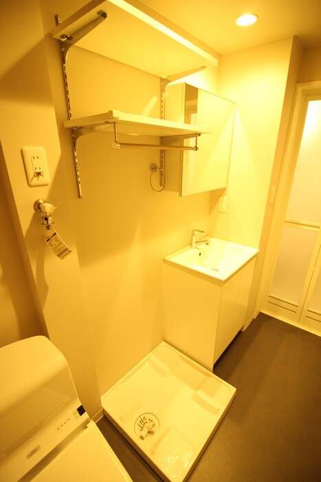 物件内観写真16　(洗面)