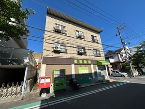 一里山アパート外観写真