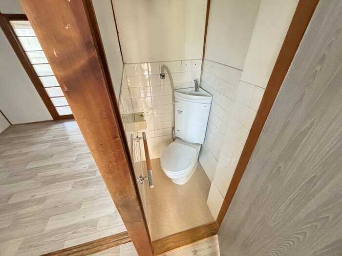 物件内観写真16　(トイレ)