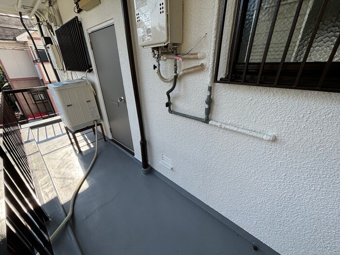 物件内観写真17　(洗濯機置場)