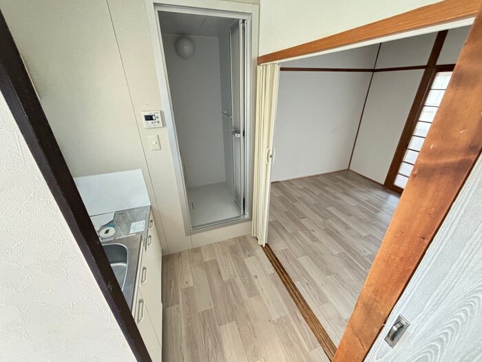 物件内観写真19　(廊下)