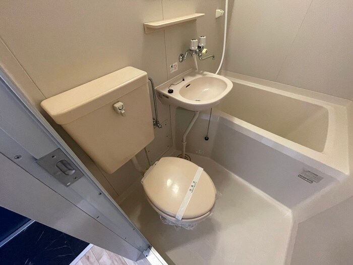 物件内観写真12　(トイレ)