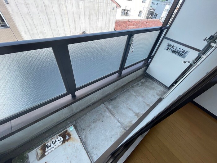 物件内観写真19　(ベランダ・バルコニー)