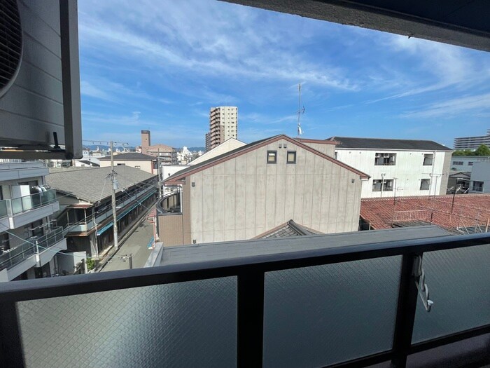 物件内観写真21　(室内からの展望)