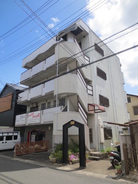 ウエストハイツ 上桂外観写真