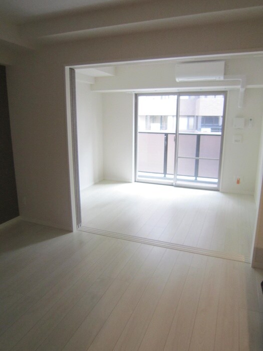 物件内観写真12　(居室)