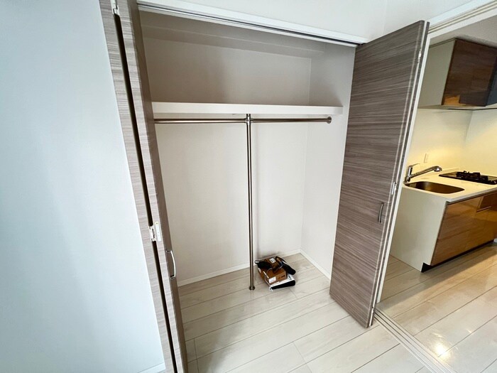 物件内観写真13　(収納)