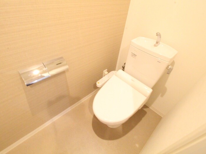 物件内観写真15　(トイレ)