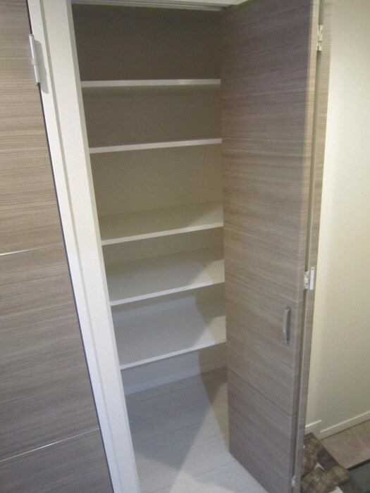 物件内観写真15　(靴箱)