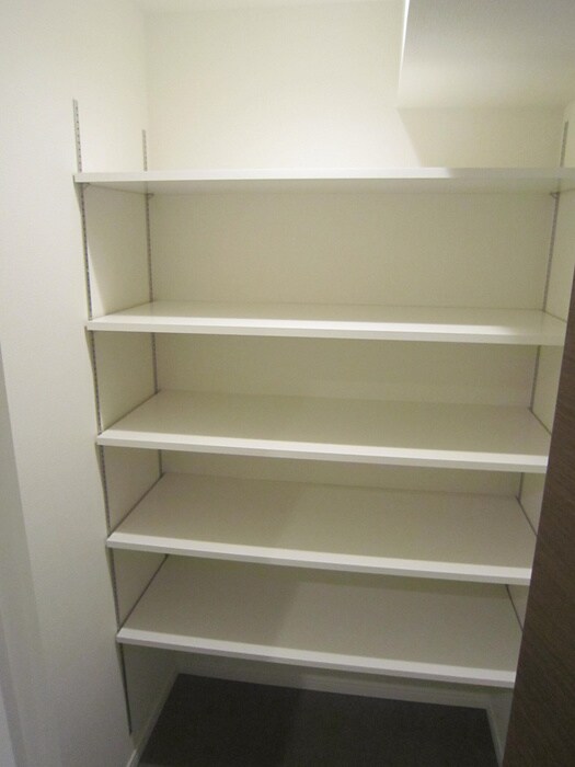 物件内観写真17　(収納)