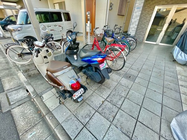 駐輪場