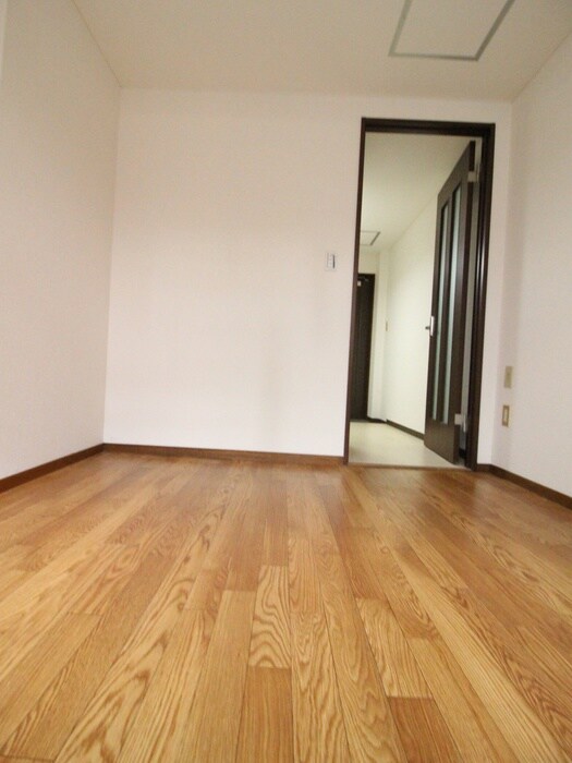 物件内観写真17　(居室)