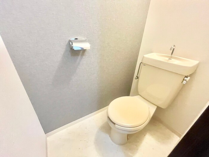 物件内観写真18　(トイレ)