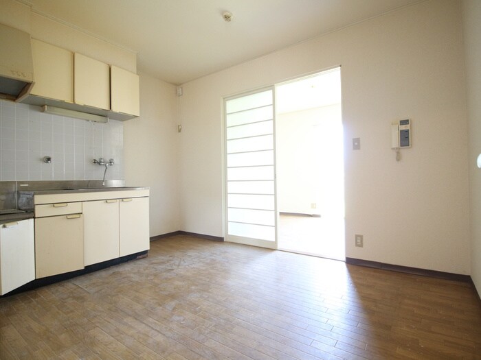 物件内観写真9　(居室)