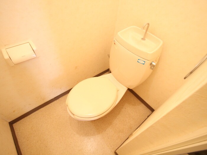 物件内観写真16　(トイレ)