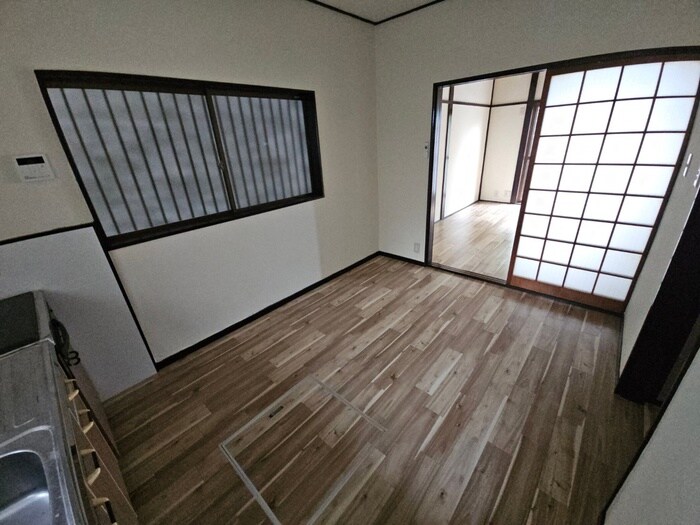 物件内観写真8　(居室)