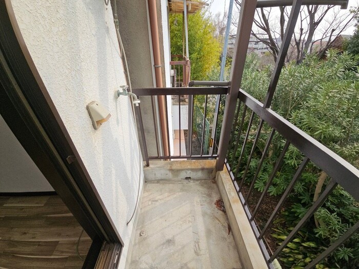 物件内観写真21　(洗濯機置場)