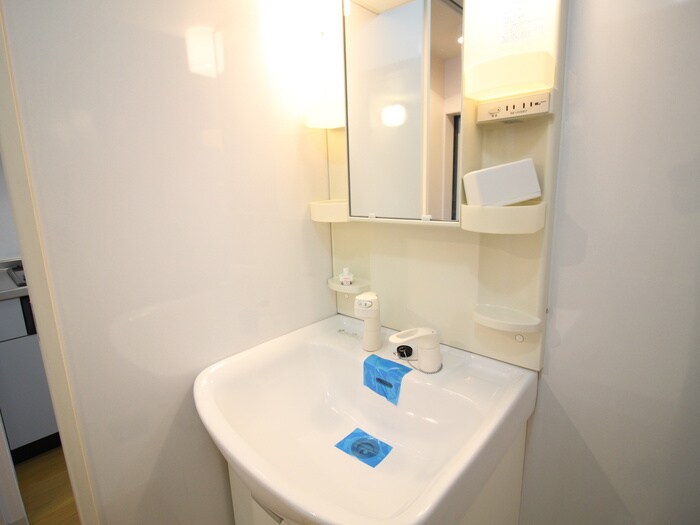 物件内観写真9　(洗面)