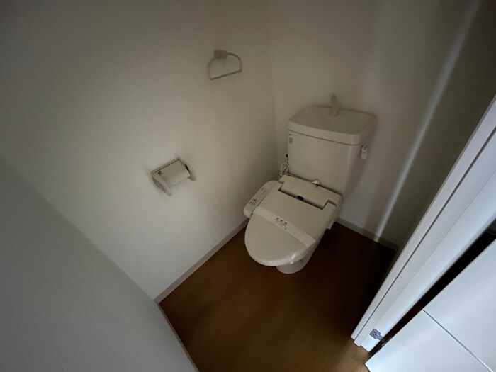 物件内観写真10　(トイレ)