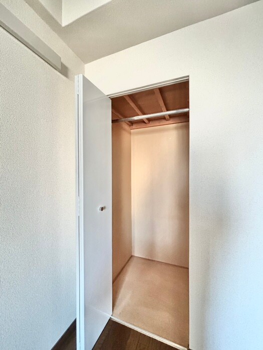 物件内観写真21　(収納)